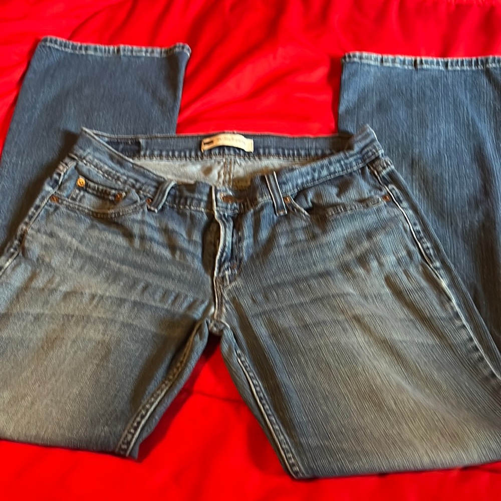 Levi’s Vintage jeans , 30x32 Superior 🌺A little worn ,bell bottoms